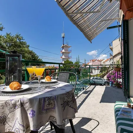 Kata * Makarska