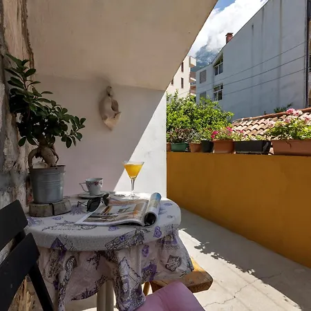 Kata Apartman Makarska