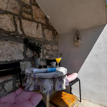 Kata Apartman Makarska