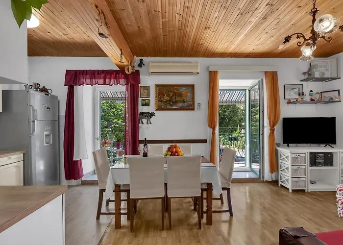 Kata Макарська