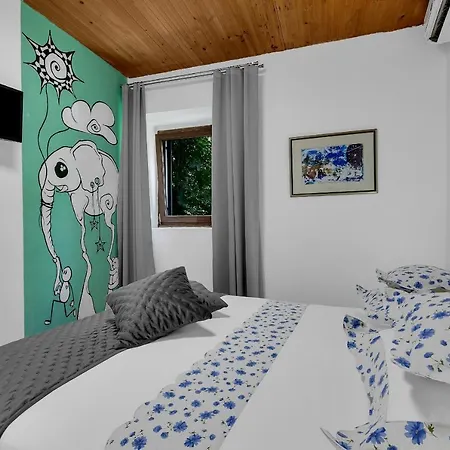 Kata Apartman Makarska